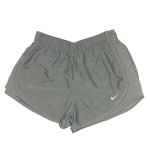 Nike Women's Athletic Gray Shorts NEW!
tempo